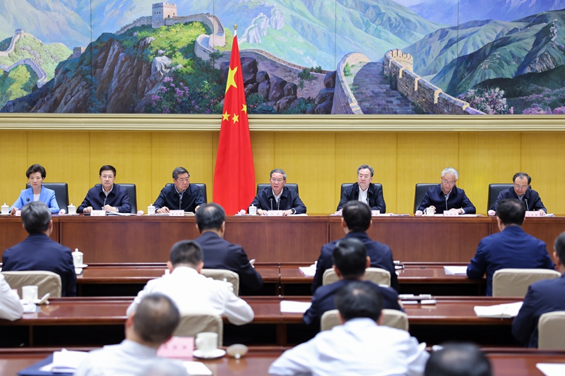 李強:高質(zhì)量做好支持“兩重”建設各項工作 為推進中國式現(xiàn)代化提供有力支撐