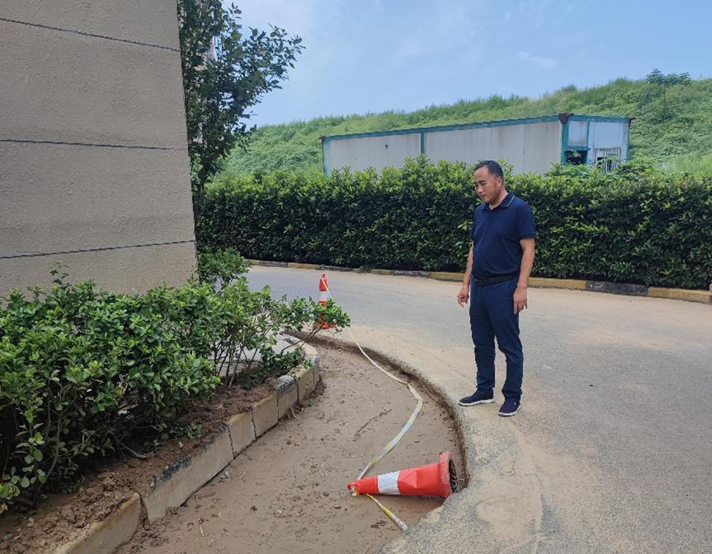 集團(tuán)公司黨委委員、副總經(jīng)理祁紅軍到柳林安置區(qū)檢查督導(dǎo)消防整改和驗收工作